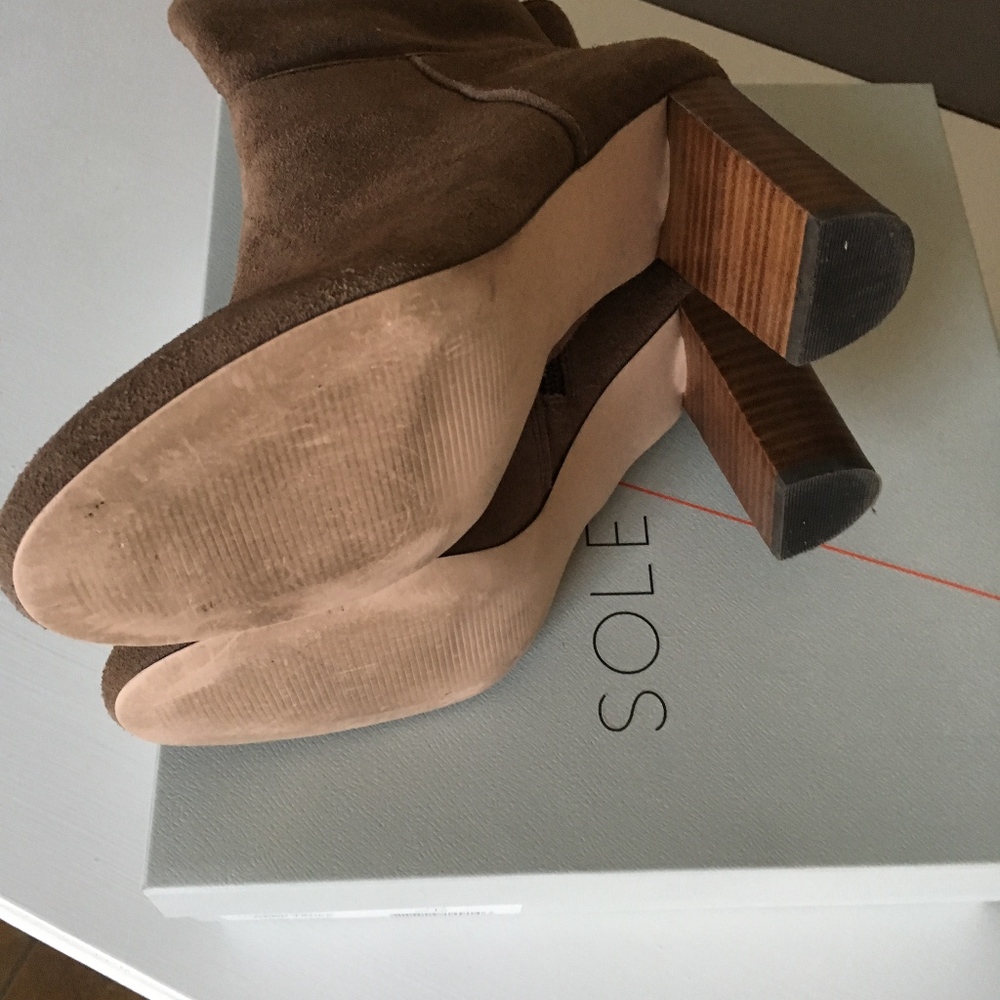 Booties 8.5 - image 2